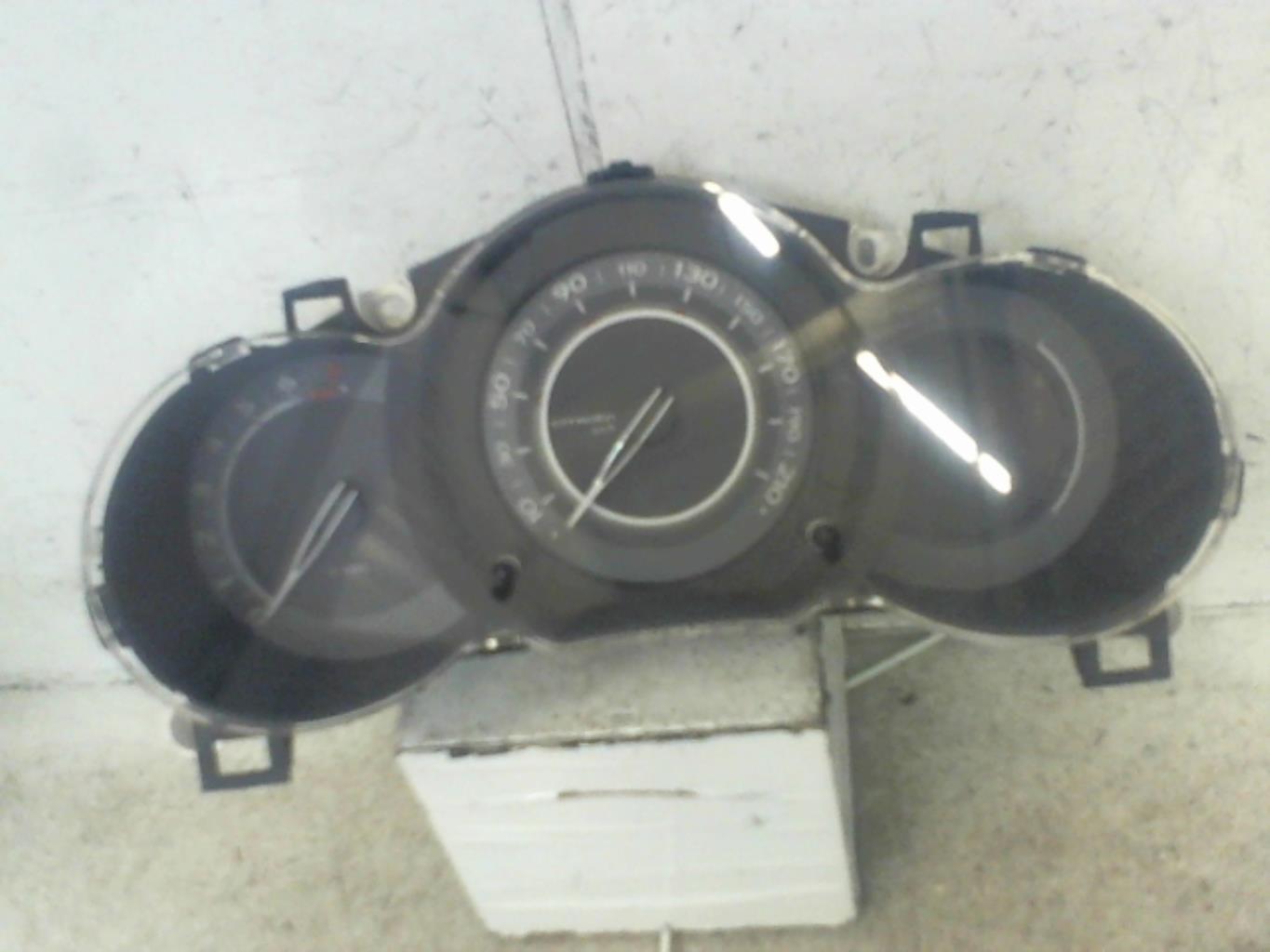 Compteur CITROEN C3 2 PHASE 1 Essence - 1