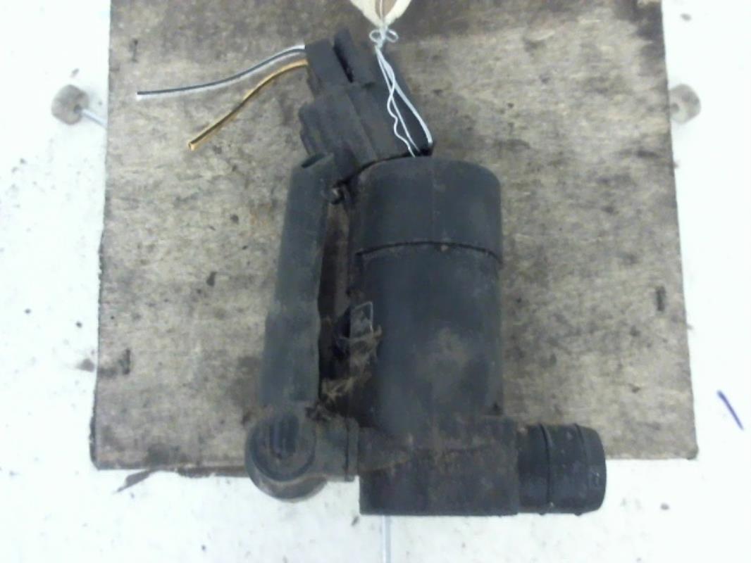 Pompe lave glace avant FORD FOCUS 2 PHASE 1 BREAK Diesel - 1