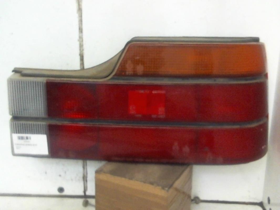 Cabochon arriere droit MAZDA 626 2  - 1