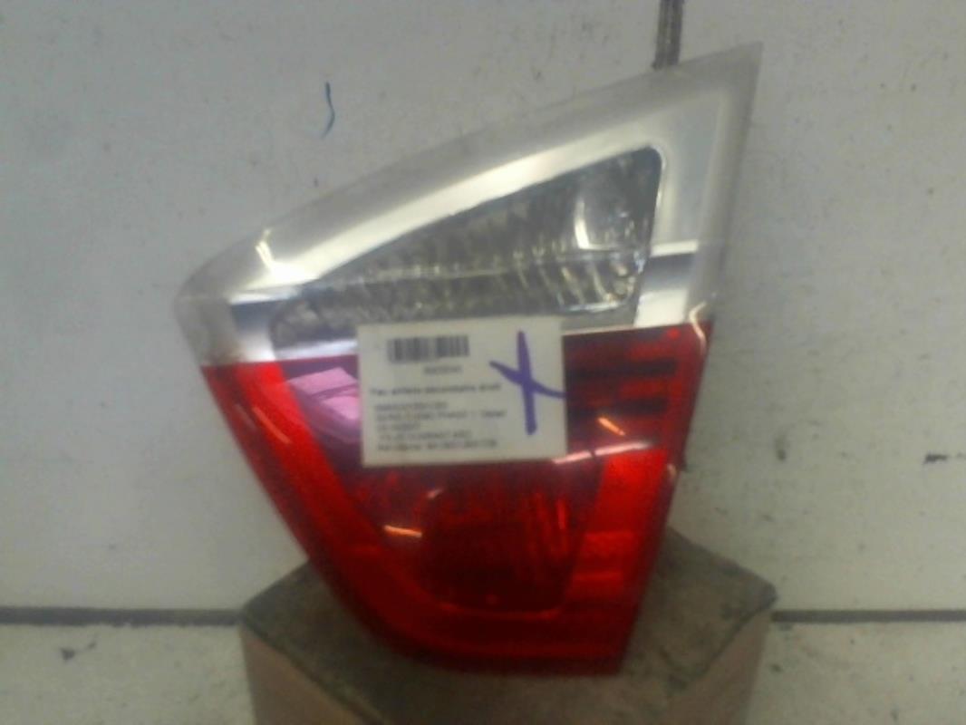 Feu arriere secondaire droit (feux) BMW SERIE 3 E90 PHASE 1 Diesel - 1