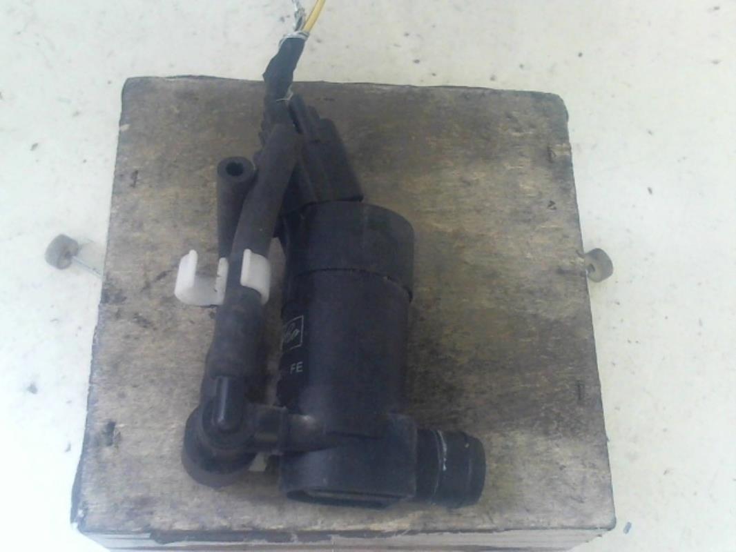 Pompe lave glace avant VOLVO V 50 PHASE 2 BREAK Diesel - 1