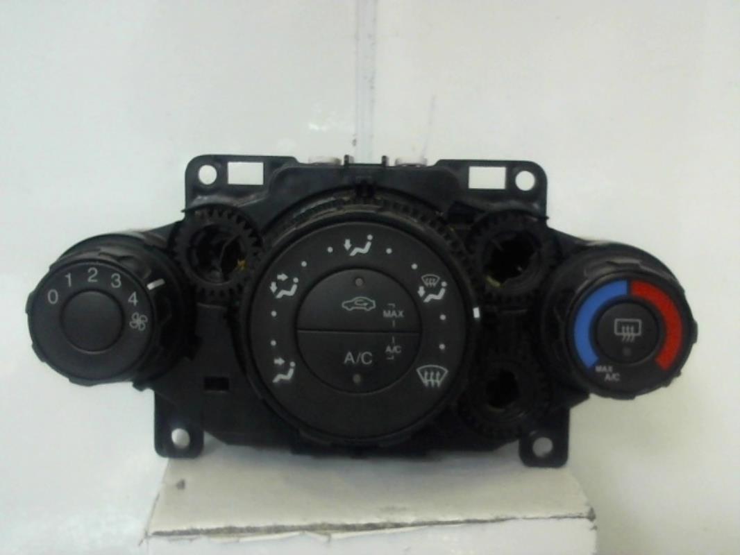 Commande chauffage FORD FIESTA 6 PHASE 1 Diesel - 1