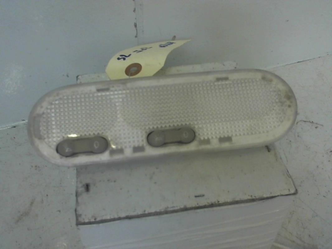 Eclairage de plafonnier RENAULT MASTER 2 PHASE 2 Diesel - 1