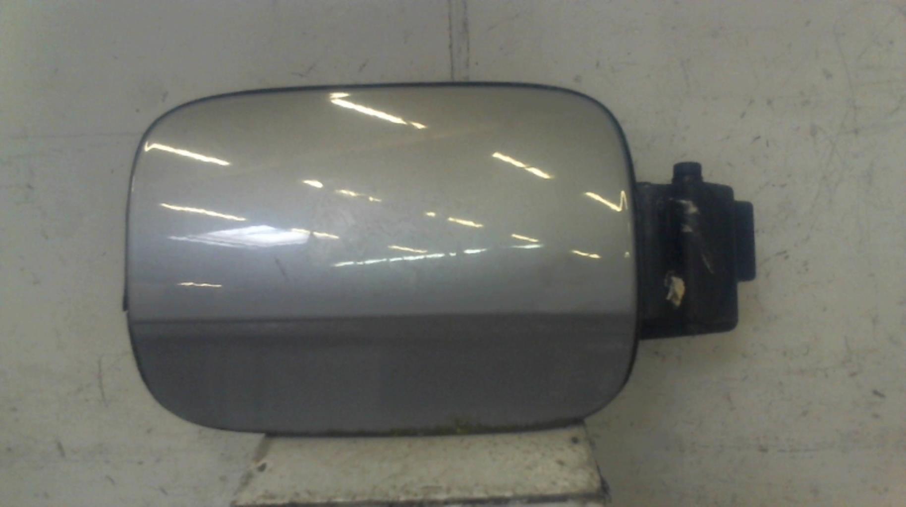 Trappe d'essence AUDI A4 3 PHASE 1 Diesel - 1