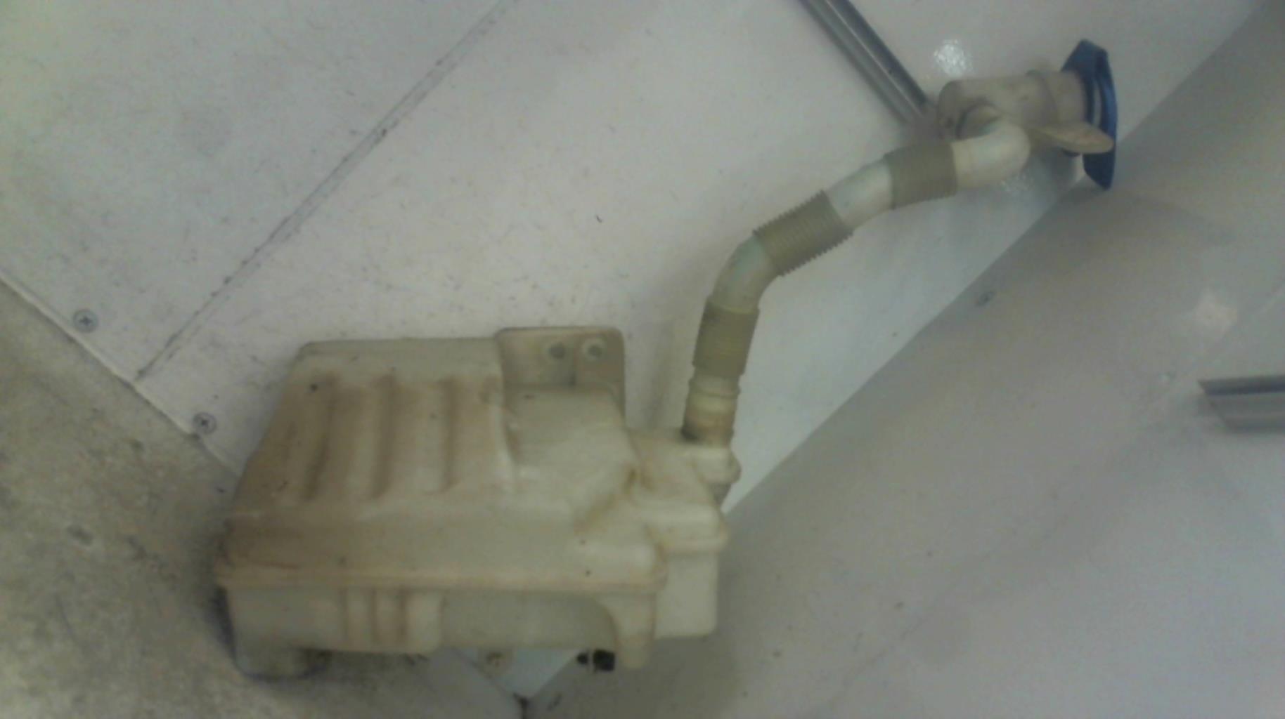 Vase de lave glace VOLKSWAGEN EOS CABRIO PHASE 1 Diesel - 1
