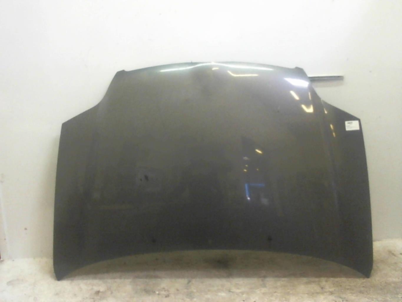 Capot TOYOTA COROLLA 10 PHASE 2 BREAK Diesel - 1