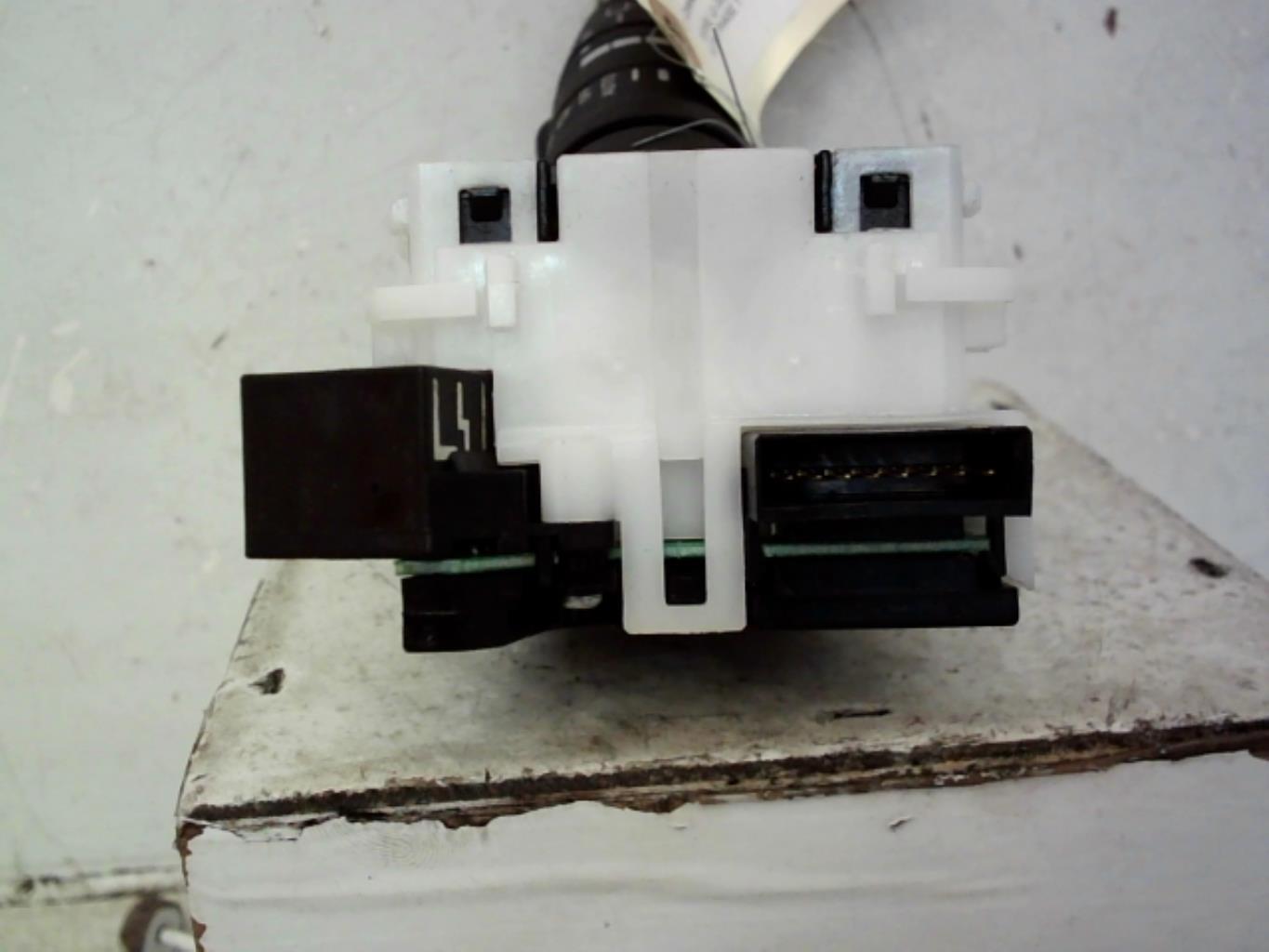 Commodo d'essuie glaces NISSAN NOTE 1 PHASE 1 Diesel - 1