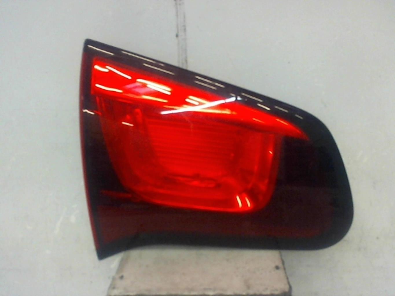 Feu factice arriere gauche CITROEN C3 2 PHASE 1 Diesel - 1