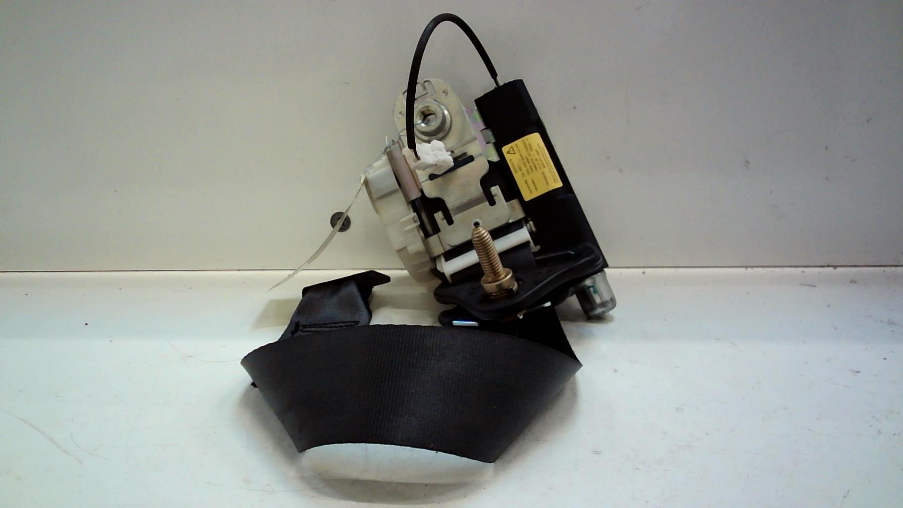 Ceinture arriere droit RENAULT CLIO 3 PHASE 1 Essence - 1