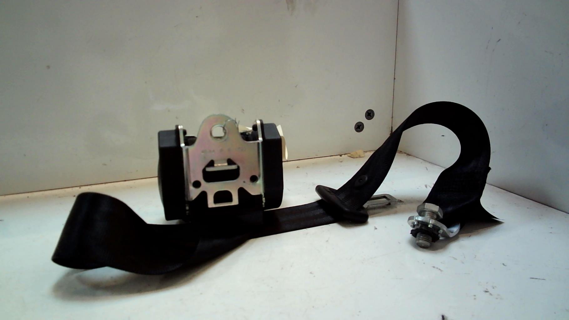 Ceinture arriere gauche AUDI A4 2 AVANT PHASE 2 BREAK Diesel - 1