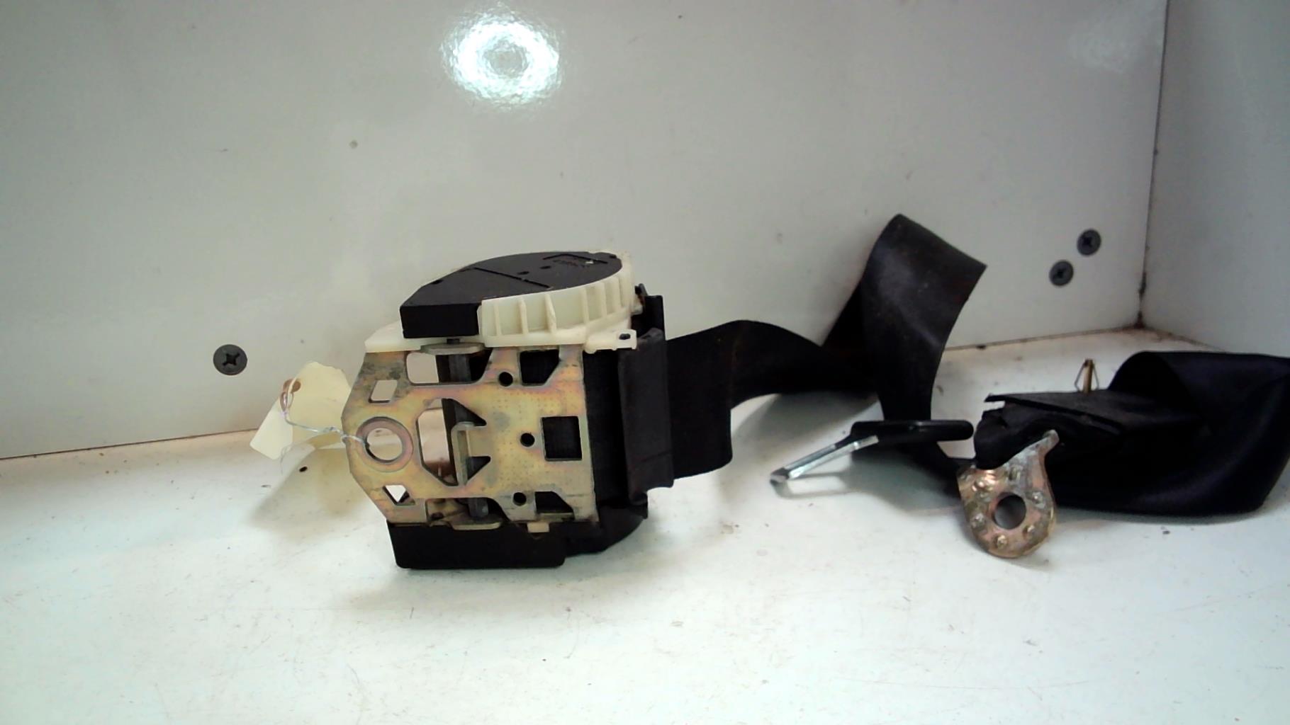 Ceinture arriere gauche AUDI A2 Diesel - 1