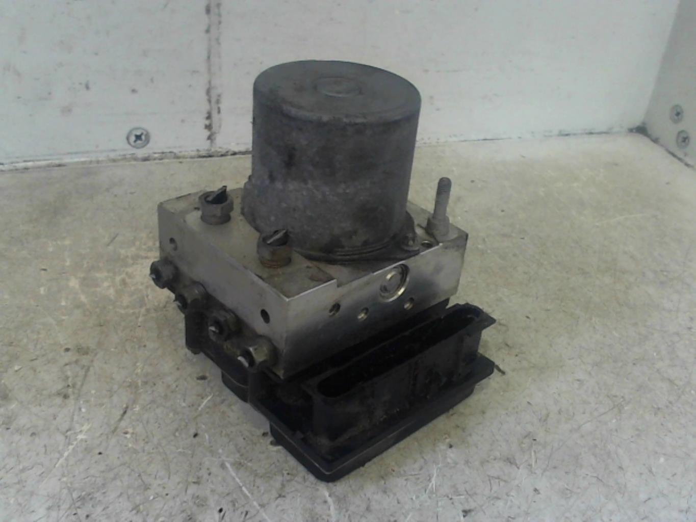 Bloc ABS (freins anti-blocage) CITROEN C4 1 PHASE 1 Diesel - 1