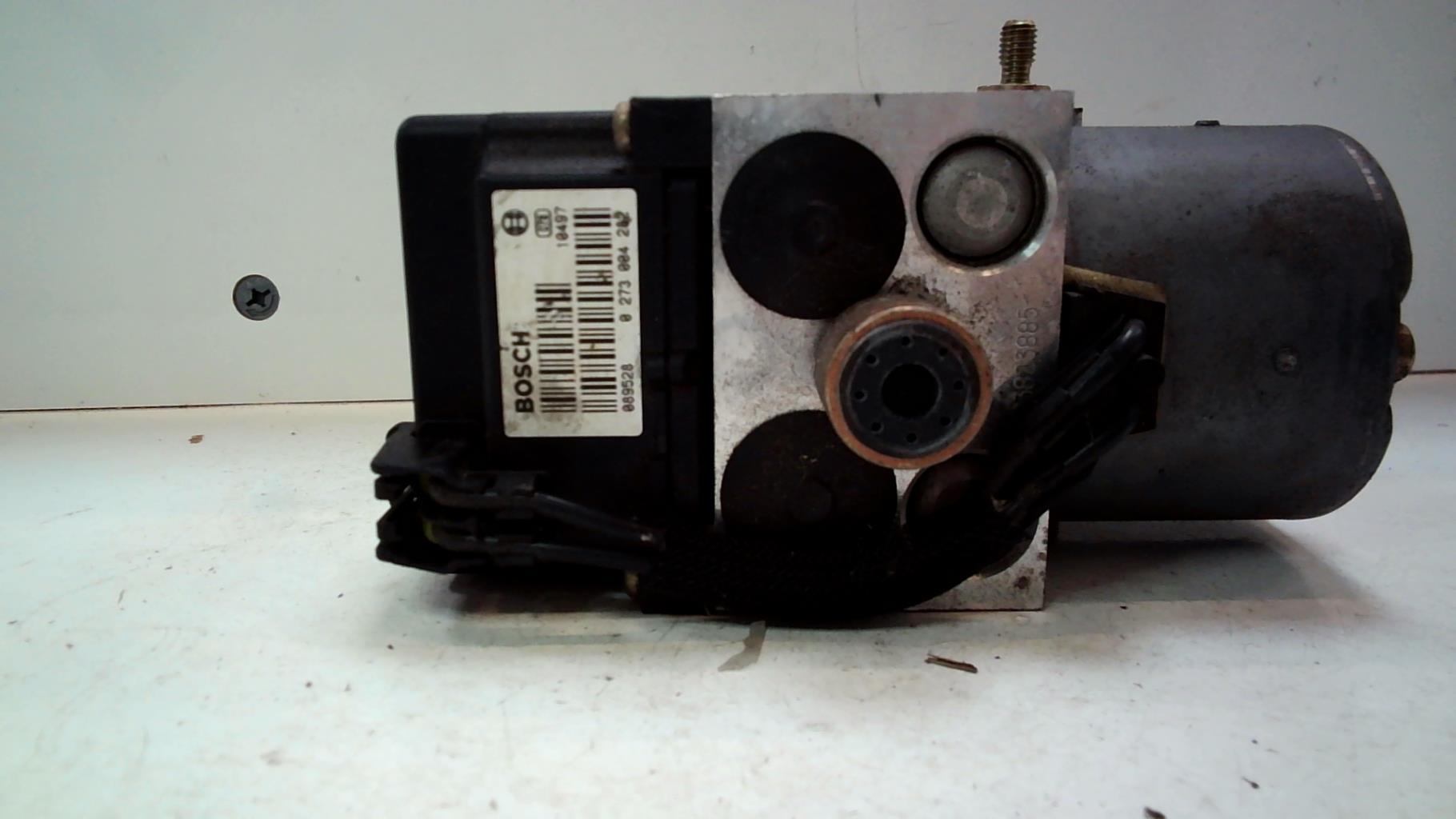 Bloc ABS (freins anti-blocage) AUDI A4 1 PHASE 2 Essence - 1