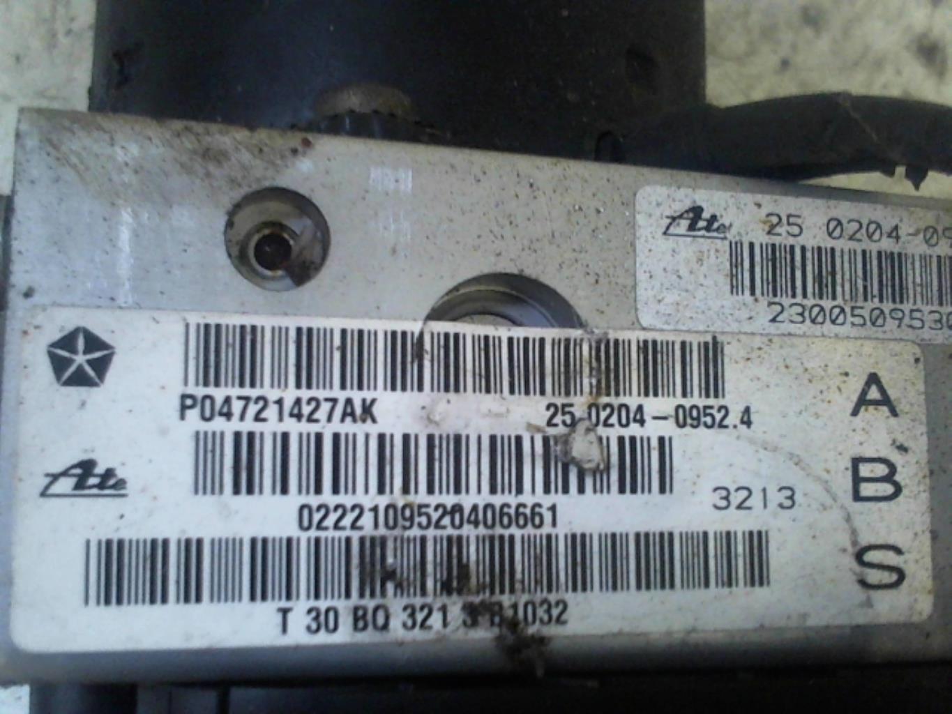 Bloc ABS (freins anti-blocage) CHRYSLER VOYAGER 4 PHASE 1 Diesel - 1