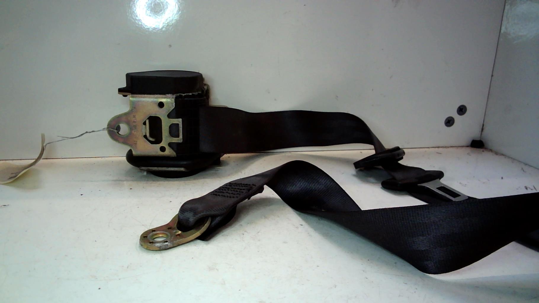 Ceinture avant droit AUDI A4 1 PHASE 2 Diesel - 1