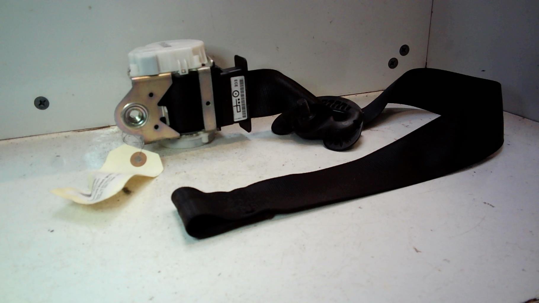 Ceinture avant gauche BMW SERIE 1 E87 PHASE 2 Diesel - 1