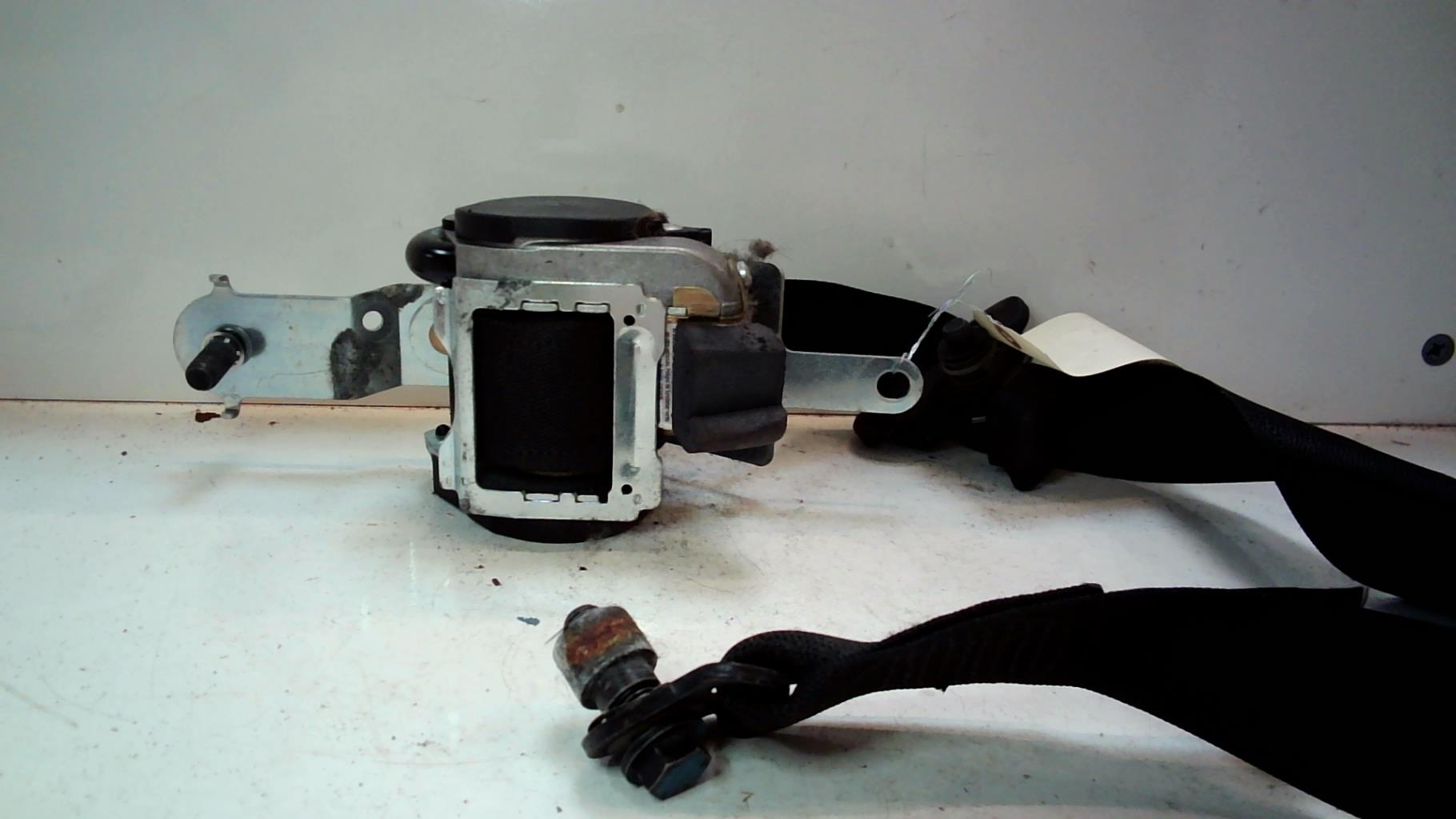 Ceinture avant gauche OPEL AGILA A Essence - 1