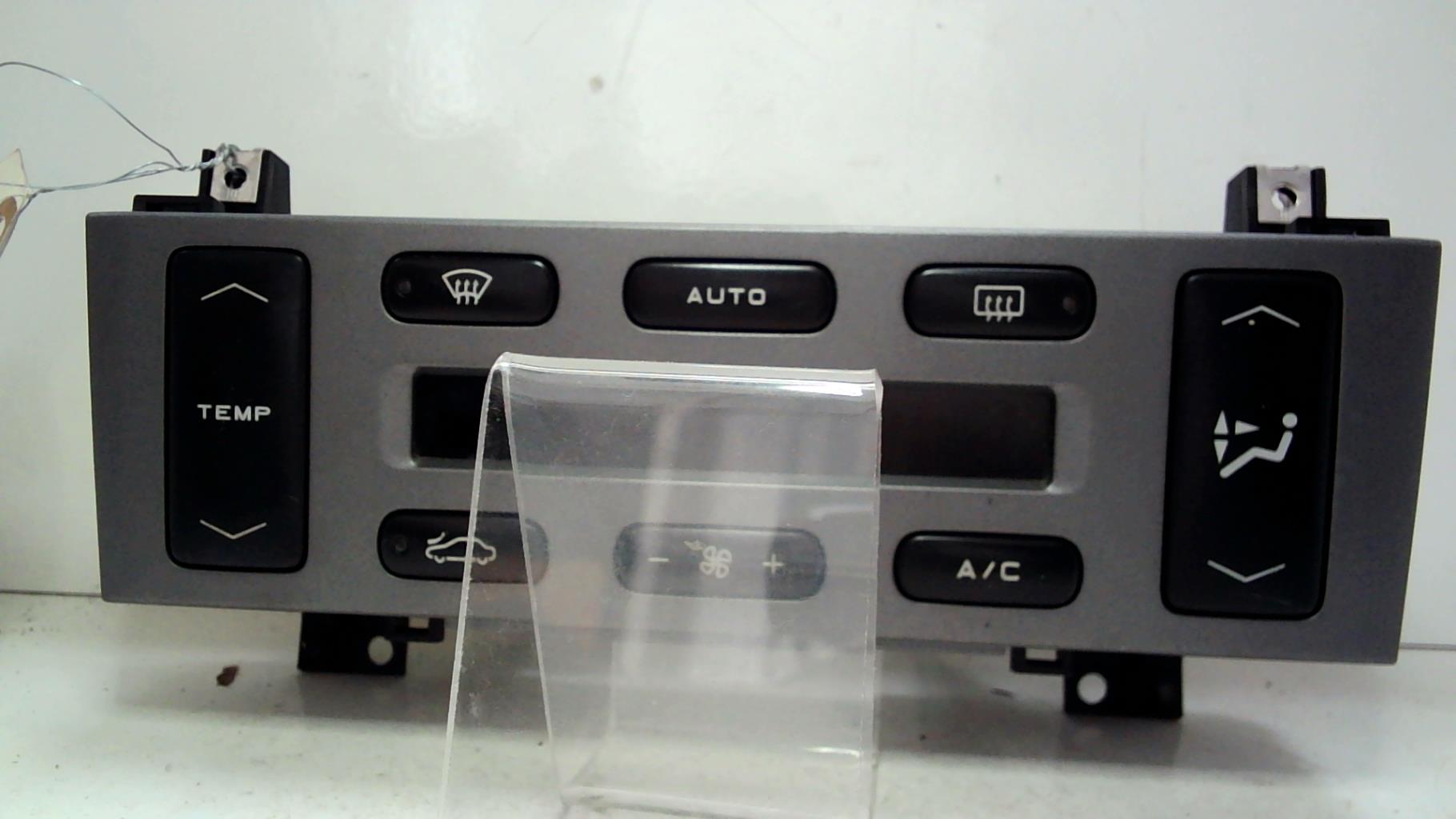 Commande chauffage PEUGEOT 406 PHASE 2 Diesel - 1