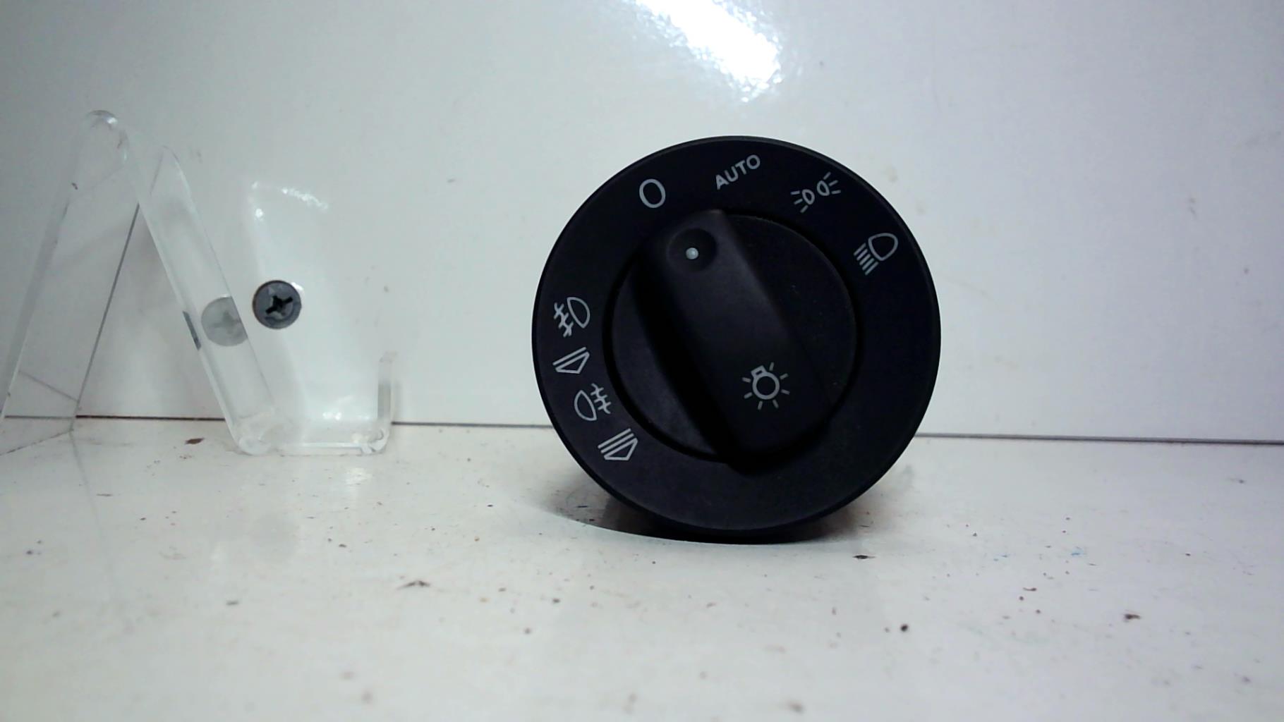 Commande de phare AUDI A4 2 CABRIO PHASE 2 Diesel - 1