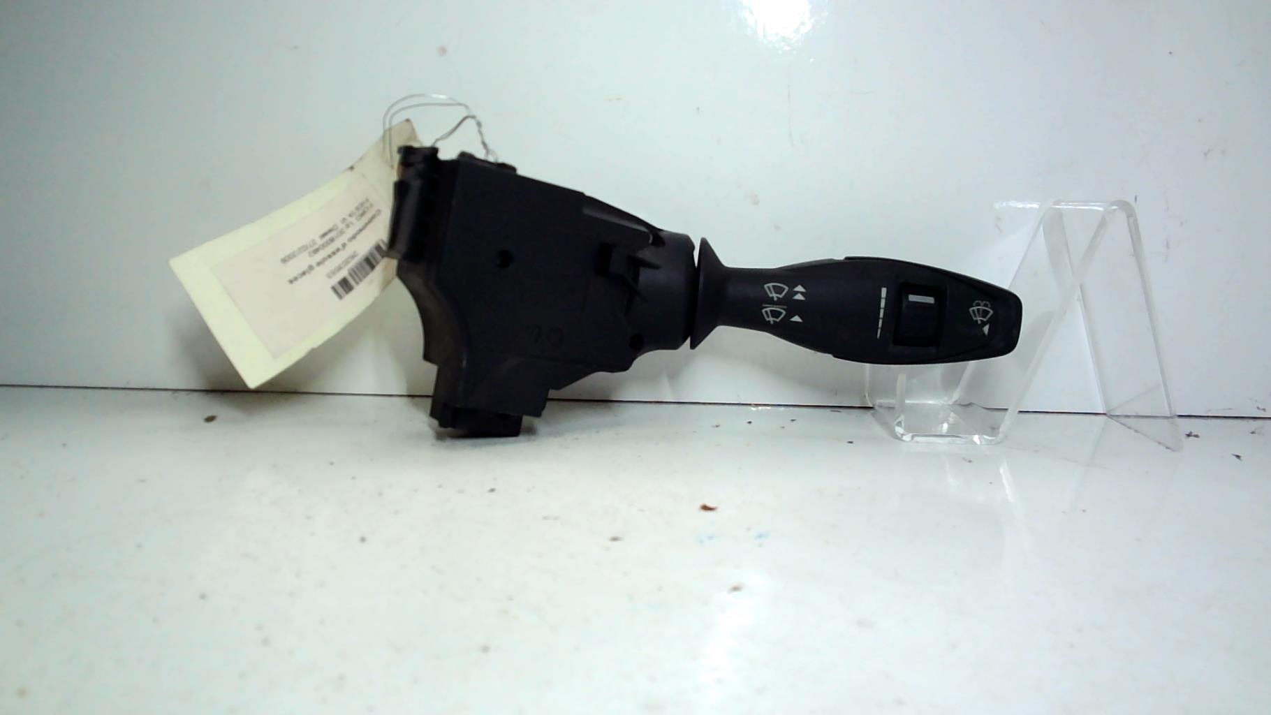 Commodo d'essuie glaces FORD FIESTA 6 PHASE 1 Diesel - 1