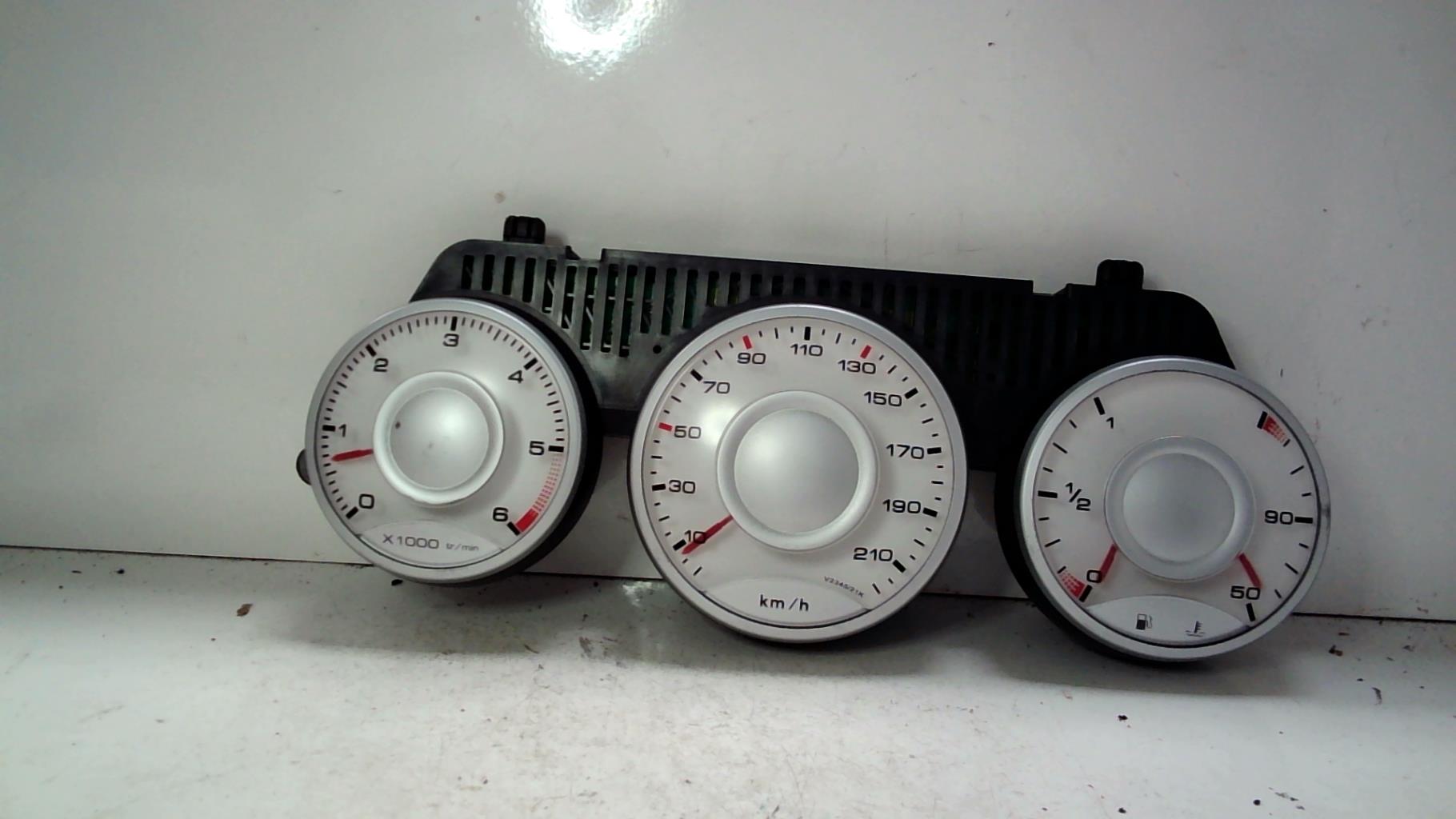 Compteur PEUGEOT 807 Diesel - 1