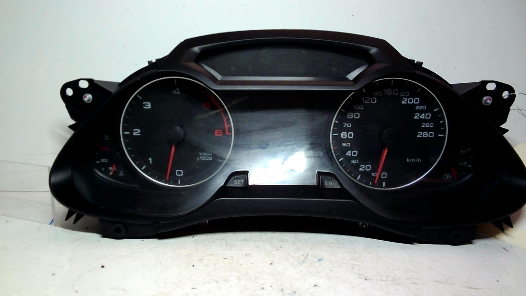 Compteur AUDI A4 3 PHASE 1 Diesel - 1