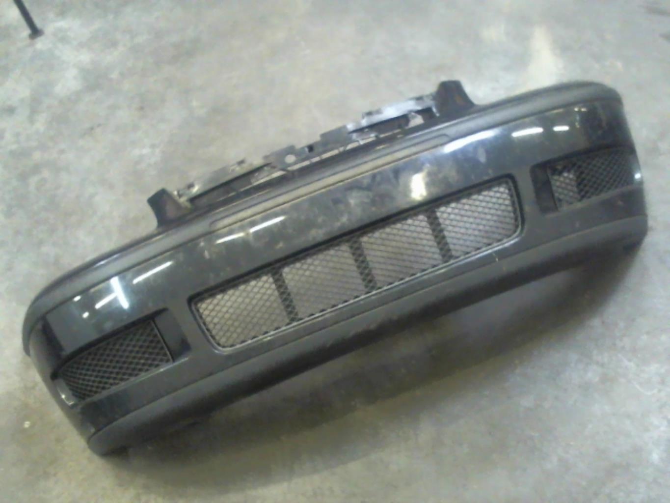 Pare choc avant VOLKSWAGEN POLO 3 PHASE 2 Essence - 1