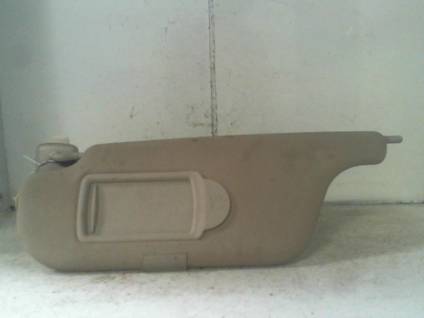 Pare soleil gauche RENAULT CLIO 3 PHASE 1 Essence - 1