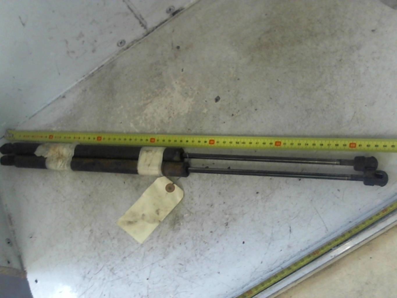 Verin de coffre FORD S-MAX 1 PHASE 1 Diesel - 1