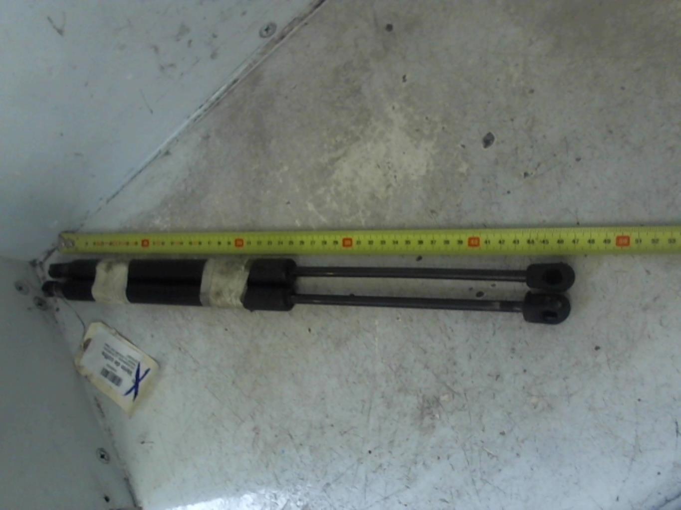 Verin de coffre VOLKSWAGEN PASSAT 5 BREAK Diesel - 1
