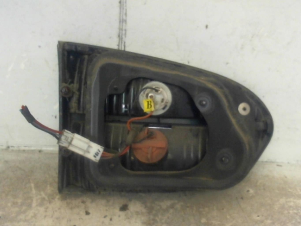 Feu arriere secondaire droit (feux) HYUNDAI SATELLITE 1 PHASE 1 Diesel - 1