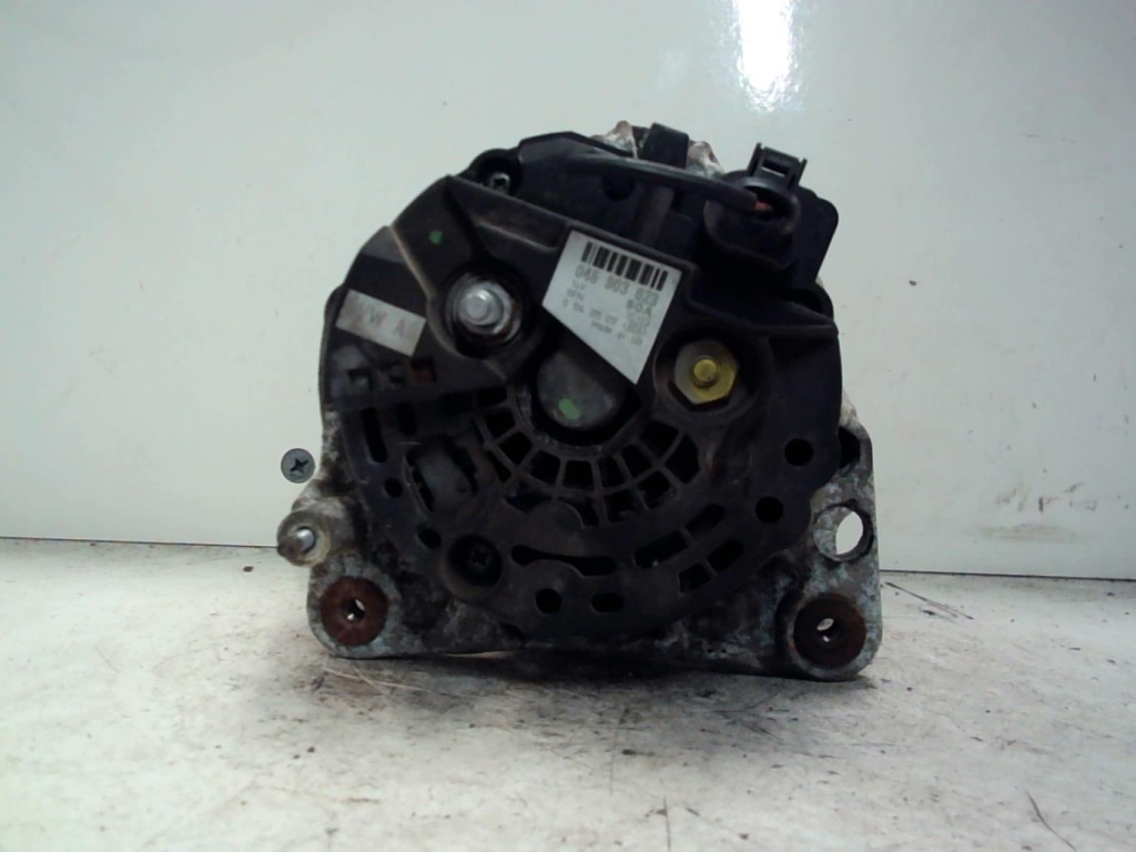 Alternateur VOLKSWAGEN POLO 4 PHASE 1 Diesel - 1