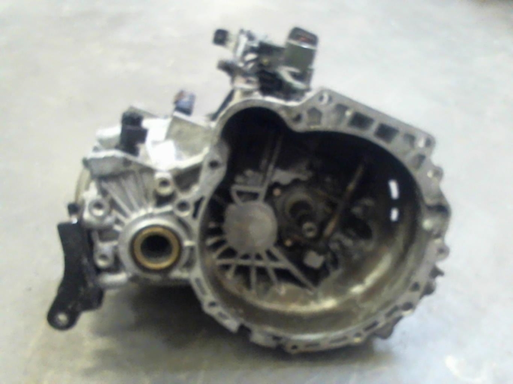 Boite de vitesses HYUNDAI GETZ PHASE 1 Diesel - 1