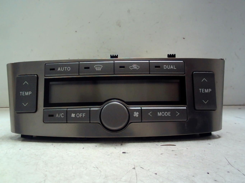 Commande chauffage TOYOTA AVENSIS 2 PHASE 1 Diesel - 1