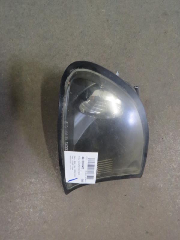 Optique avant secondaire droit (feux)(clignotant) BMW SERIE 3 E46 COUPE PHASE 1 Essence - 1