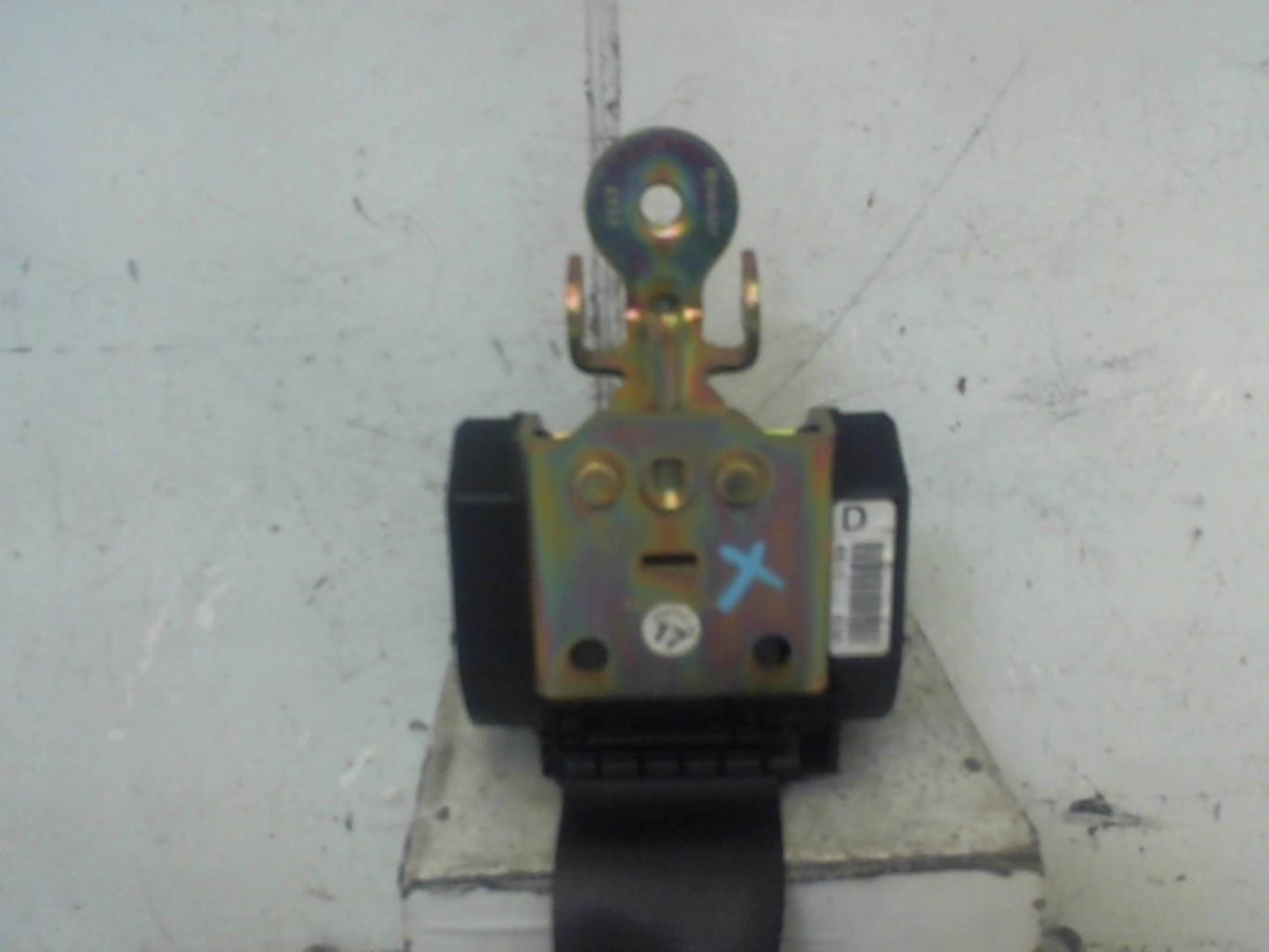 Ceinture avant droit RENAULT LAGUNA 2 PHASE 2 Essence - 1