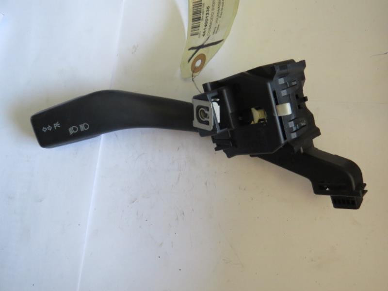 Commodo phare VOLKSWAGEN GOLF 5 Diesel - 1