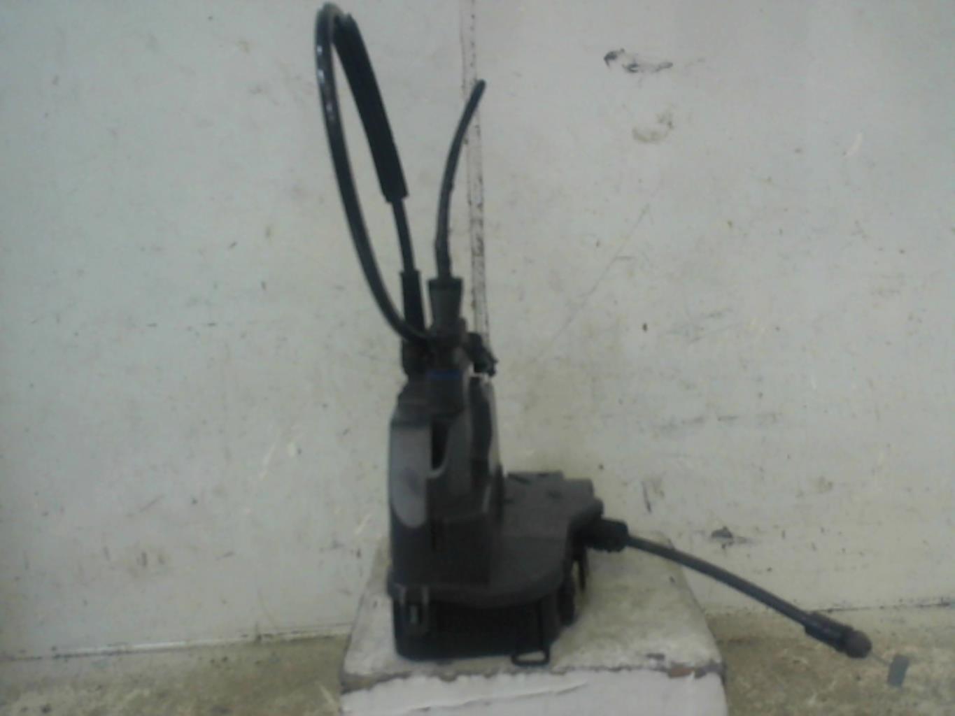 Serrure arriere droit RENAULT LAGUNA 2 PHASE 2 Essence - 1