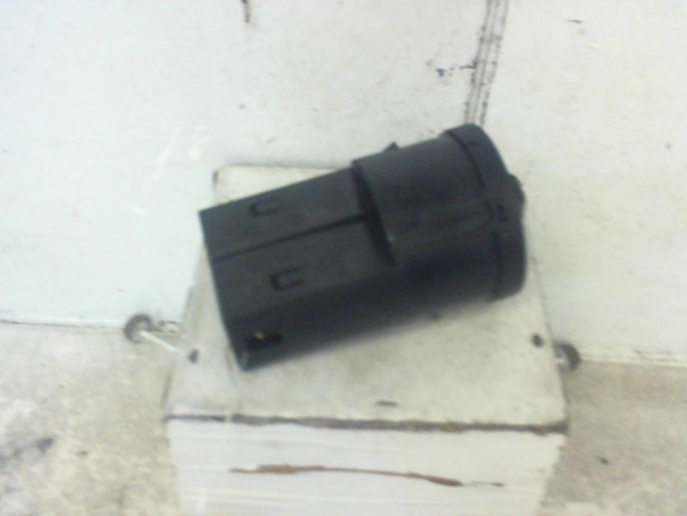 Commande de phare VOLKSWAGEN POLO 5 PHASE 1 Essence - 1