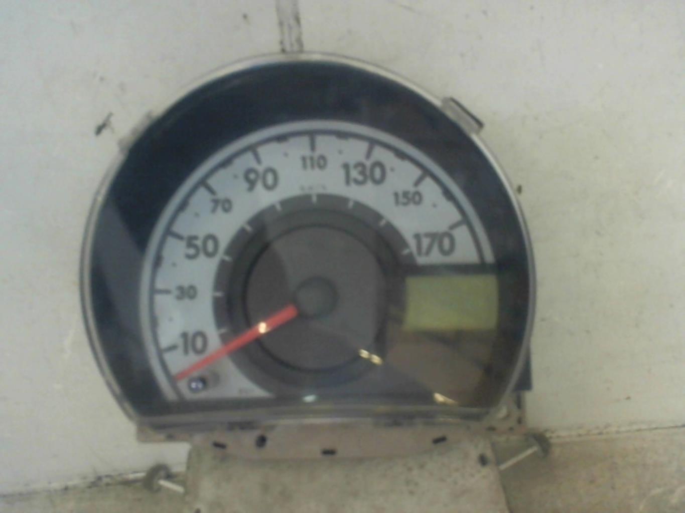 Compteur TOYOTA AYGO 1 PHASE 1 Essence - 1