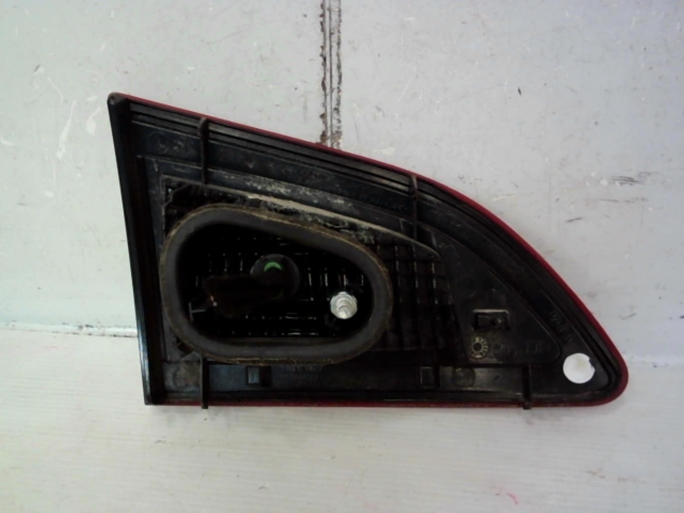 Feu arriere secondaire droit (feux) RENAULT SCENIC 3 PHASE 1 Diesel - 1