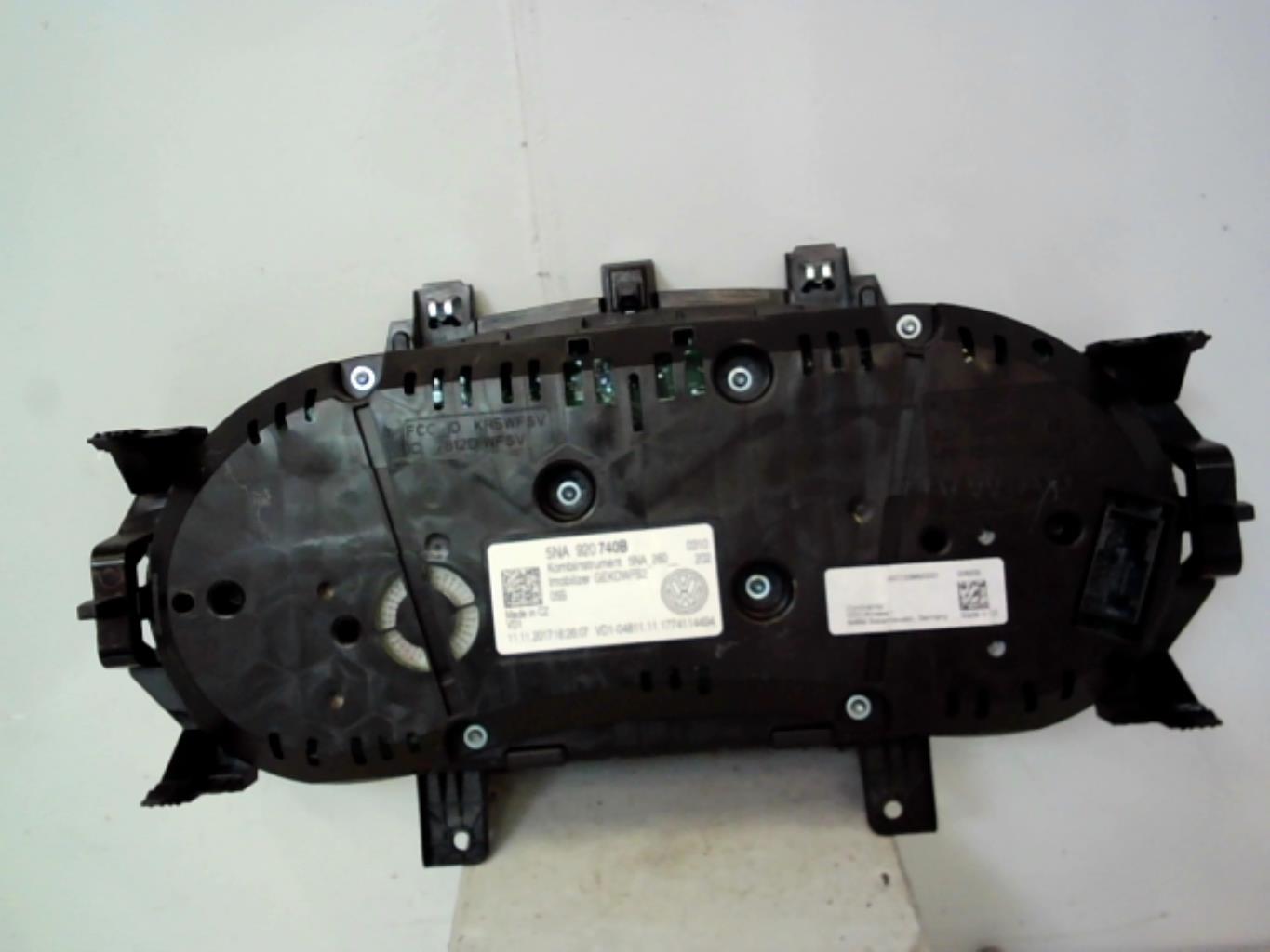 Compteur VOLKSWAGEN TIGUAN 2 PHASE 1 Essence - 1