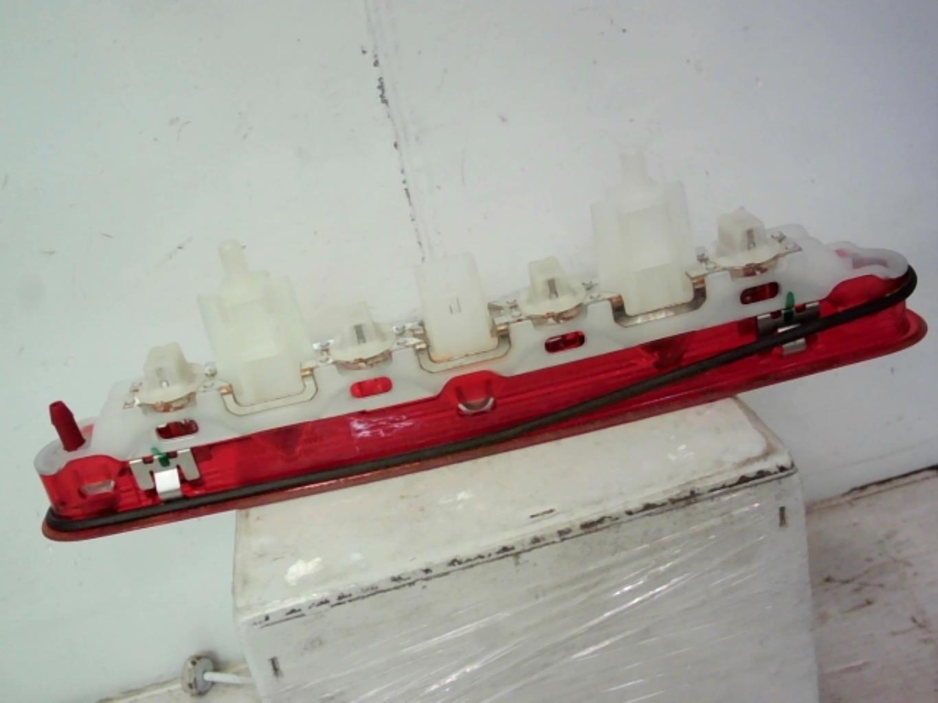 Feu arriere stop central CITROEN C3 3 PHASE 1 Diesel - 1