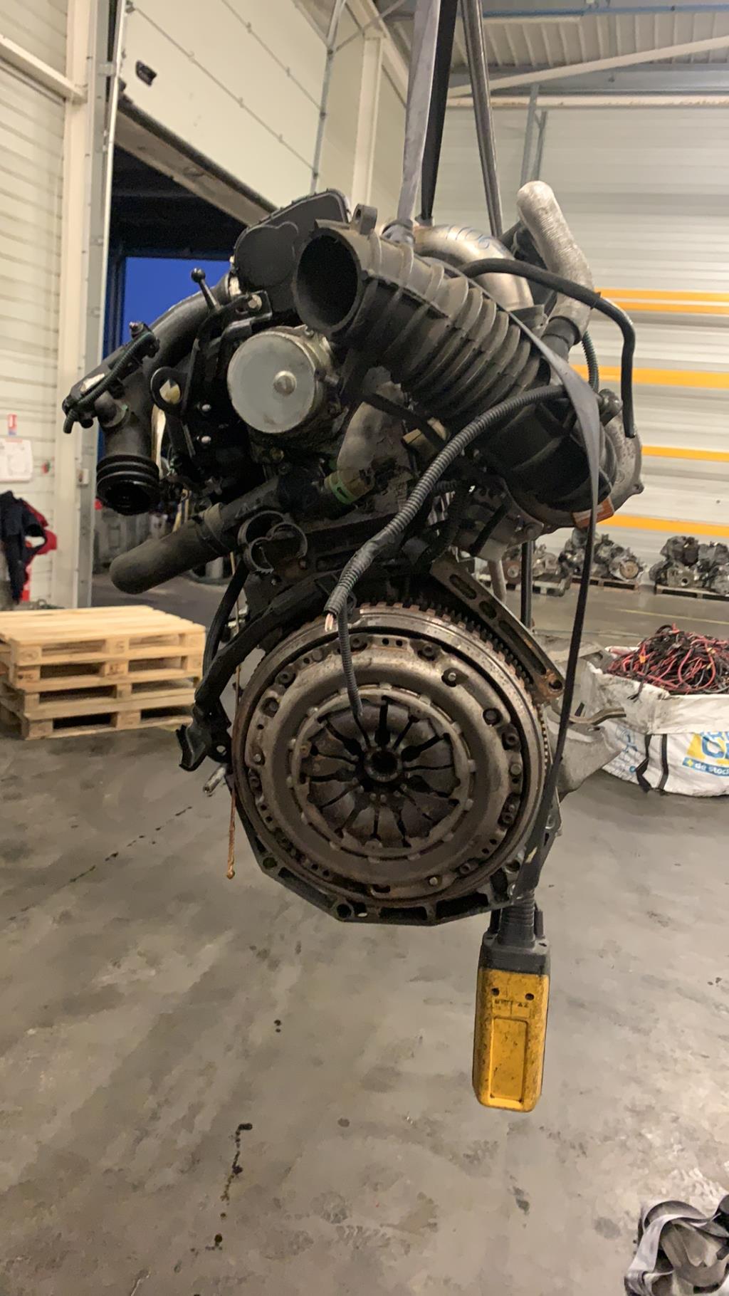 Moteur RENAULT LAGUNA 3 PHASE 1 Diesel - 1