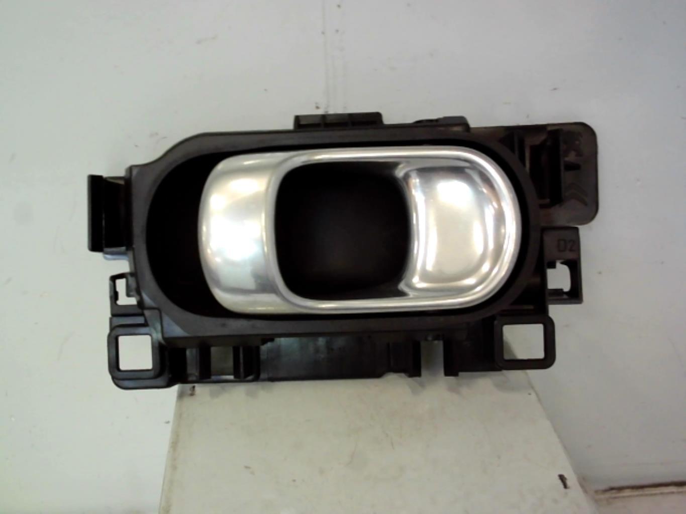 Poignee interieur avant droit CITROEN C3 3 PHASE 1 Diesel - 1