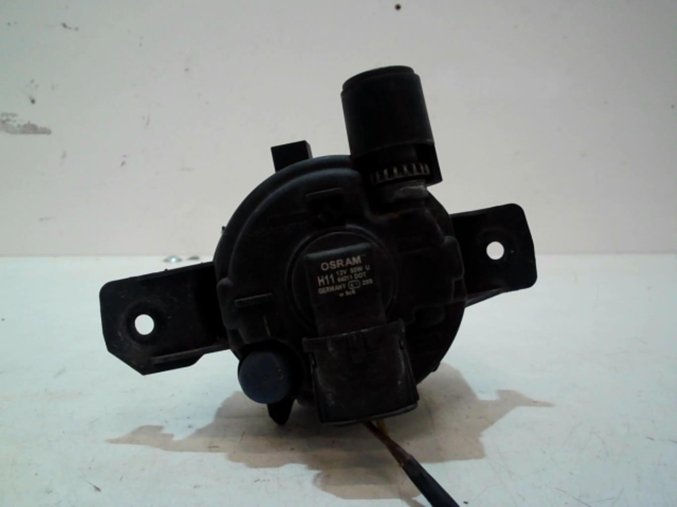 Anti brouillard gauche (feux) BMW SERIE 1 E87 PHASE 1 Essence - 1