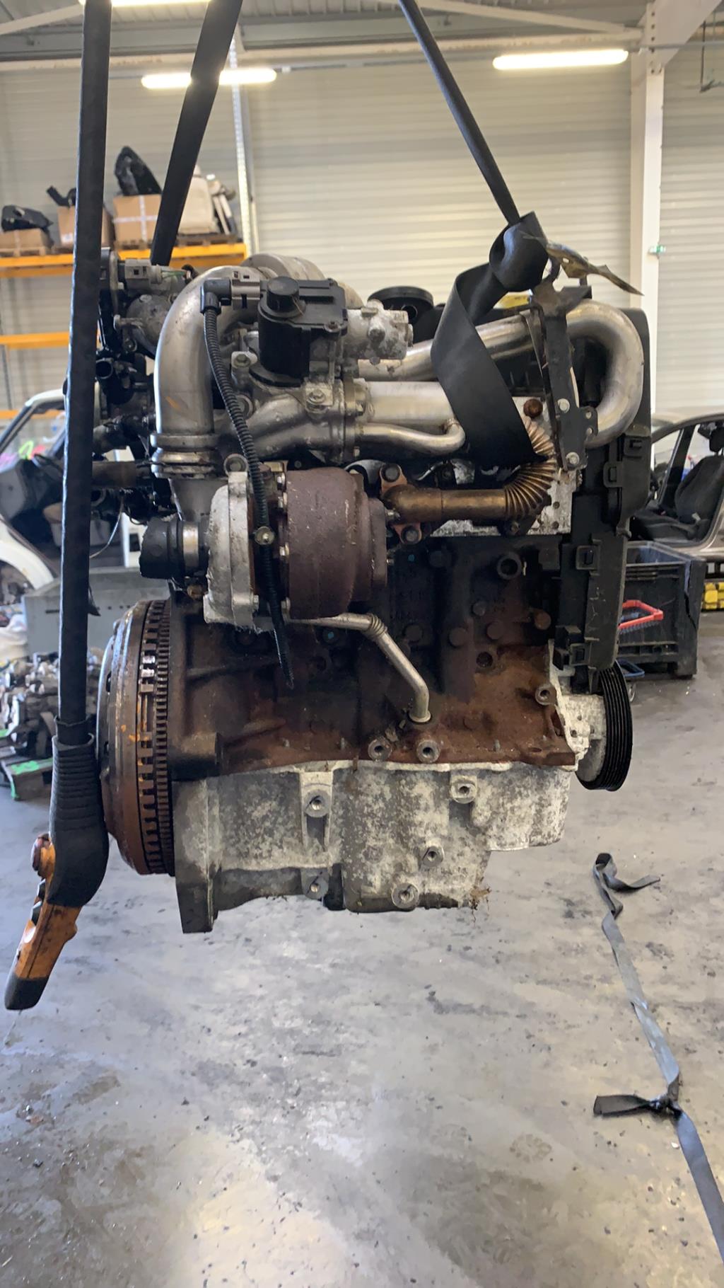 Moteur RENAULT SCENIC 3 PHASE 1 Diesel - 1