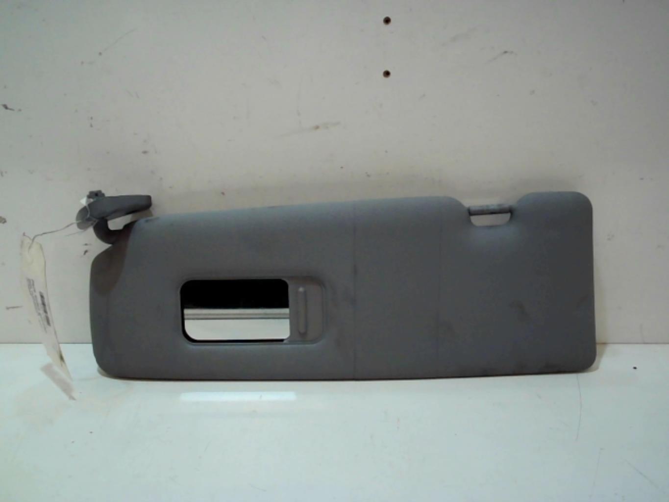 Pare soleil gauche BMW SERIE 1 E87 PHASE 1 Diesel - 1