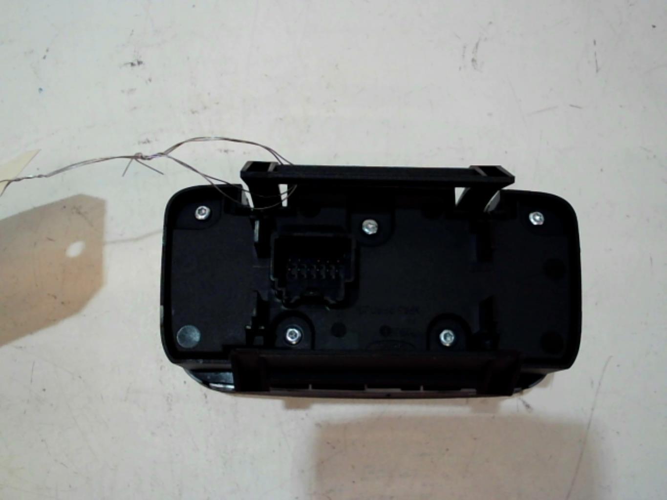 Commande de phare FORD FIESTA 6 PHASE 2 Diesel - 1