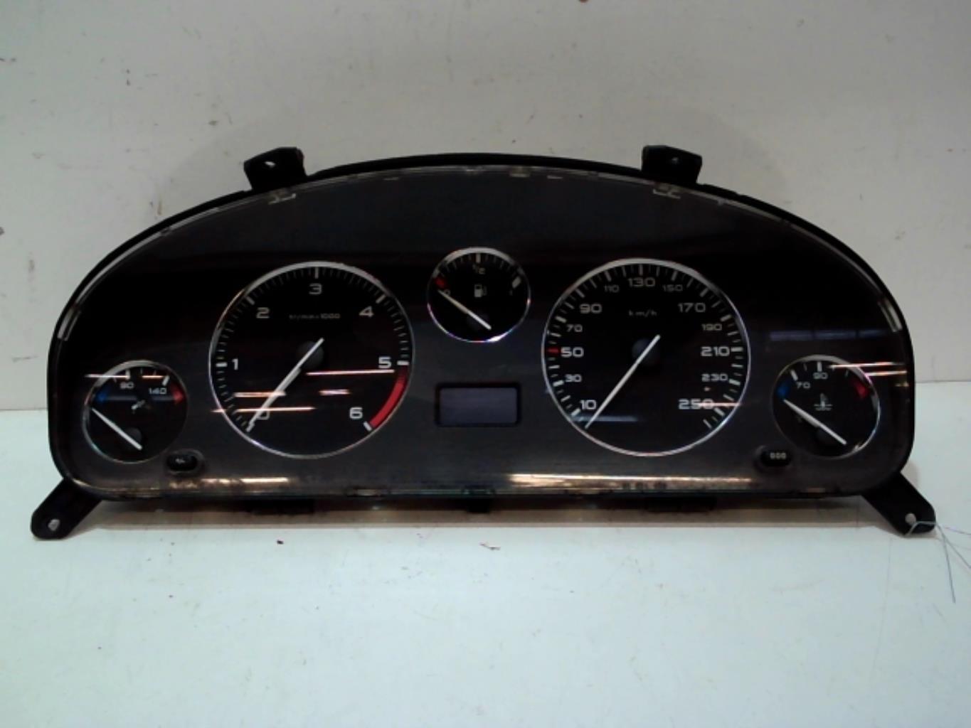 Compteur PEUGEOT 406 COUPE Diesel - 1